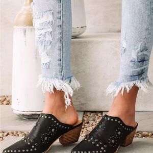 BEAST FASHION Tan Mules with Pointed Toe Design